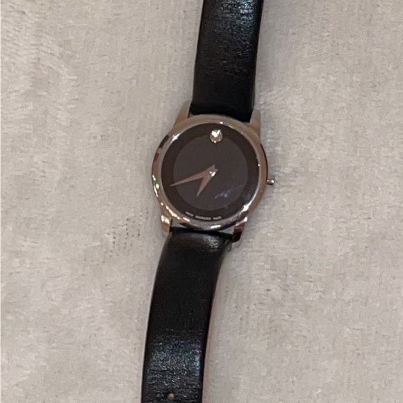 Movado Museum Classic Ladies watch - Picture 6 of 10